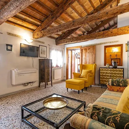 Casa Violante *
